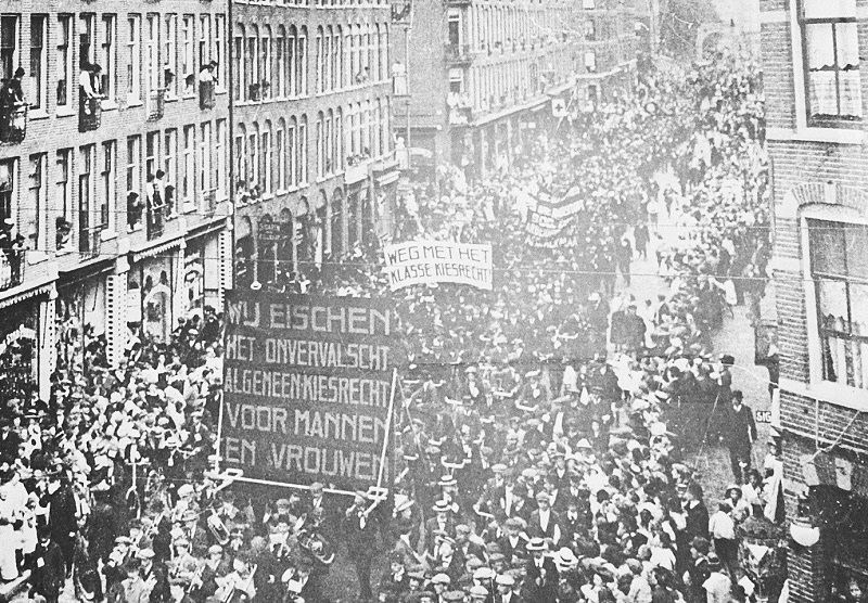 Demonstratie vrouwenkiesrecht